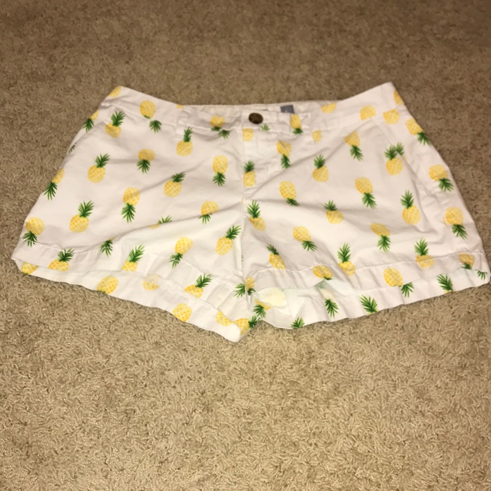 pineapple old navy shorts